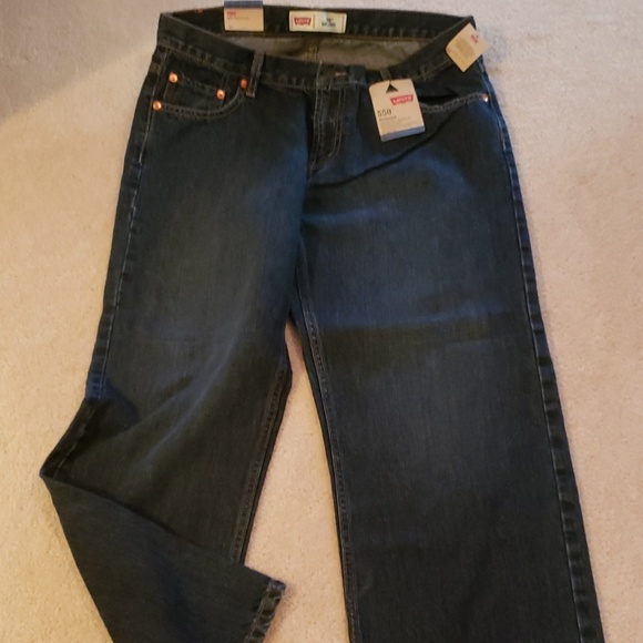 Levis - Picture 5 of 5